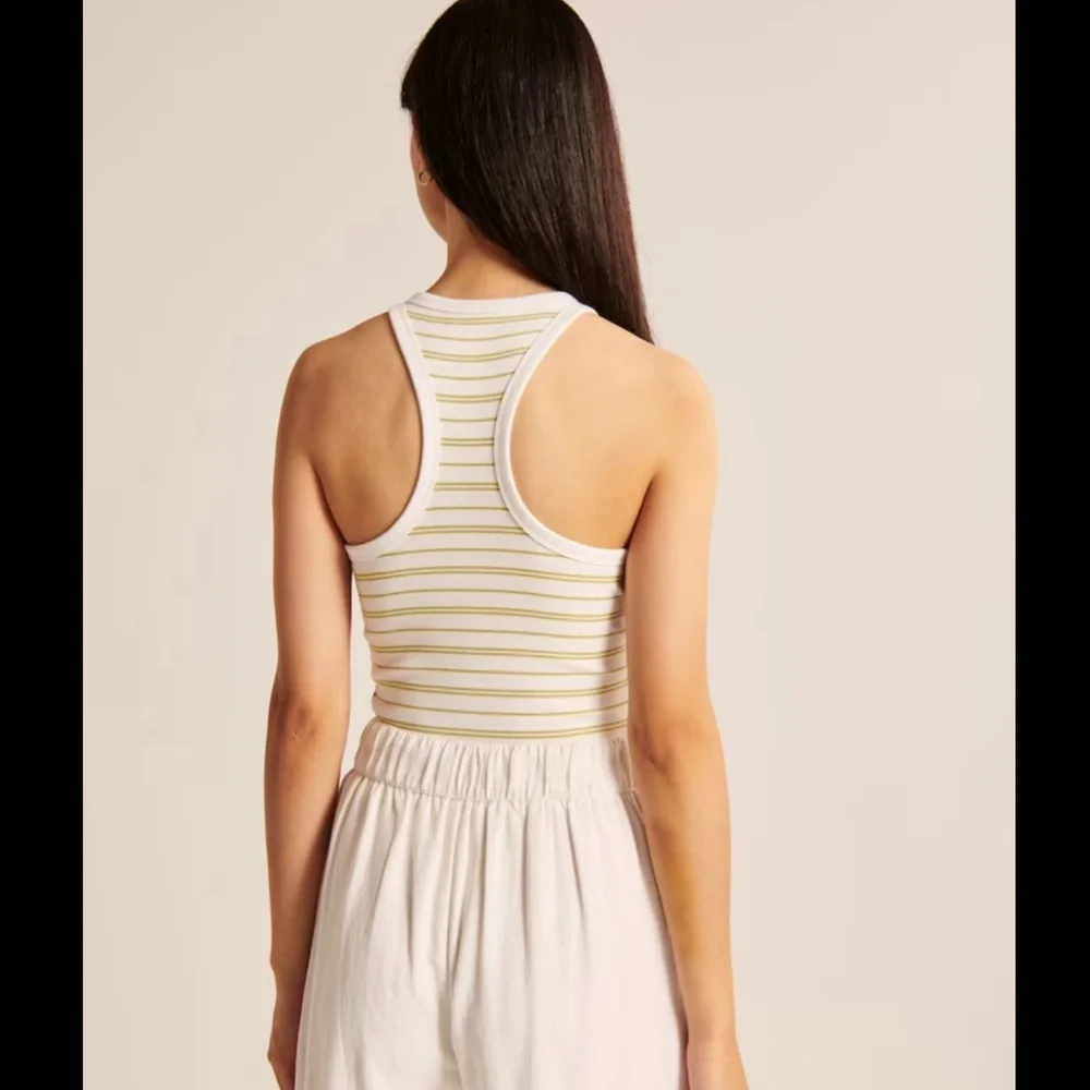 Striped Tank - Picture 3 of 5